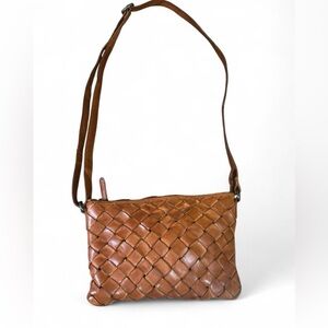 Chic Brown Woven Leather Crossbody Bag
